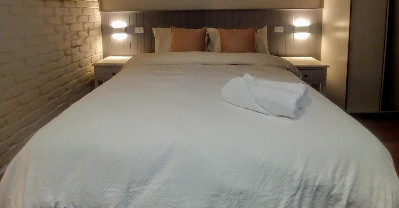 Bay House Motel バトー・ベイ エクステリア 写真